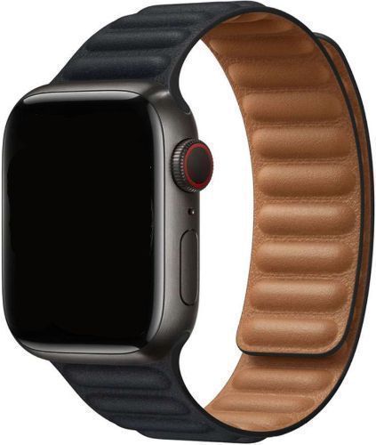 Apple Watch Series 7 (GPS) - 32GB - 45mm - Midnight Aluminum Case with Midnight Leather Leather Link Band by Apple - Image 2