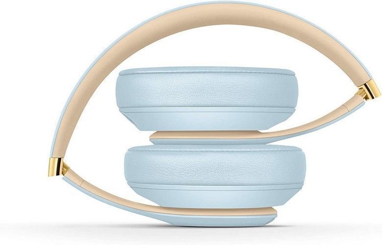 Beats by Dre Beats Studio3 Wireless Over‑Ear Headphones - Crystal Blue by Beats by Dre - Refurbished - Very Good condition - Image 5