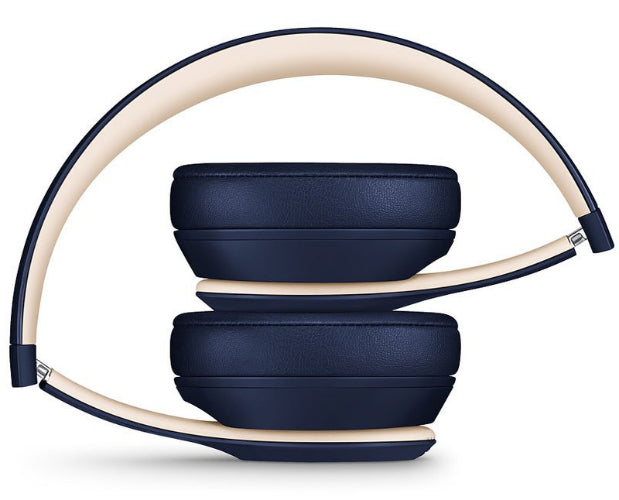 Beats by Dre Solo3 Club Collection Wireless On-Ear Headphones - Club Navy by Beats by Dre - Refurbished - Like New condition - Image 4