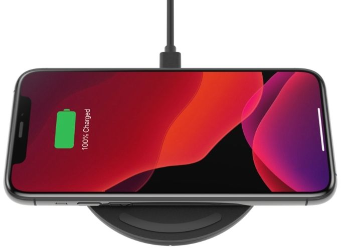 Belkin BoostCharge Wireless Charging Pad 15W - Black by Belkin - Image 4