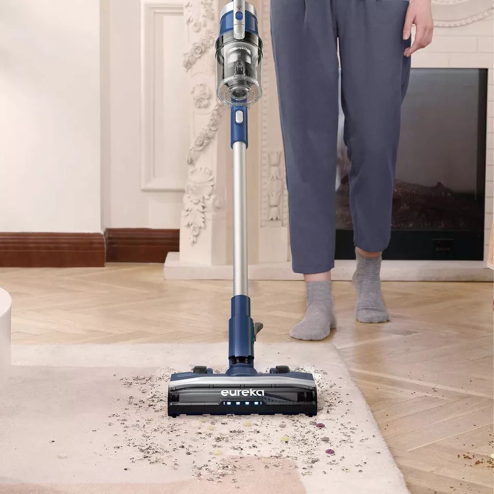 Eureka Stylus Elite Anti-Tangle Cordless Stick Vacuum NEC380 - Gray/Blue by Eureka - Refurbished - Good condition - Image 3
