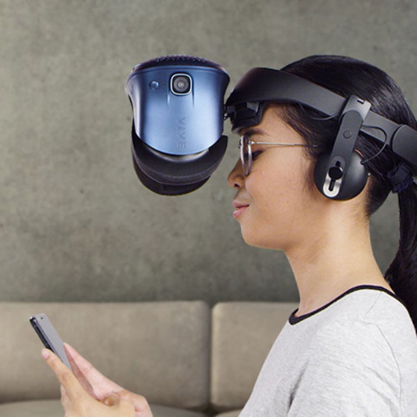 HTC Vive Cosmos VR Headset - Blue by HTC - Image 15