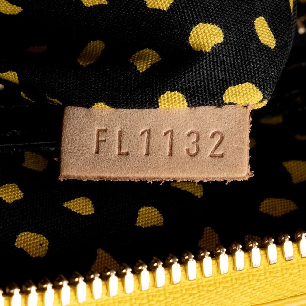 Louis Vuitton Limited Edition Kusama Monogram Vernis Infinity Dots Lockit MM Satchel - Patent Leather - Yellow/Black by Louis Vuitton - Image 6