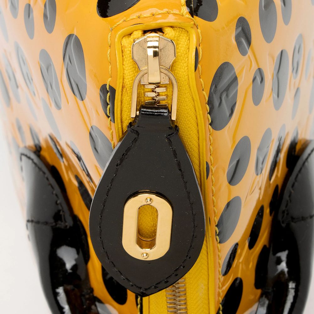 Louis Vuitton Limited Edition Kusama Monogram Vernis Infinity Dots Lockit MM Satchel - Patent Leather - Yellow/Black by Louis Vuitton - Image 9