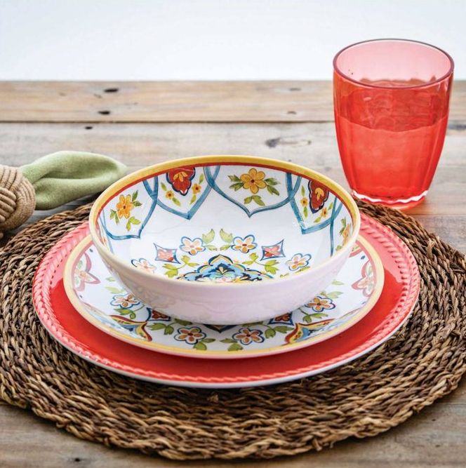 Member's Mark Tuscan Elegance Melamine Dinnerware (Set of 18) - Red/White by Member's Mark - Image 4