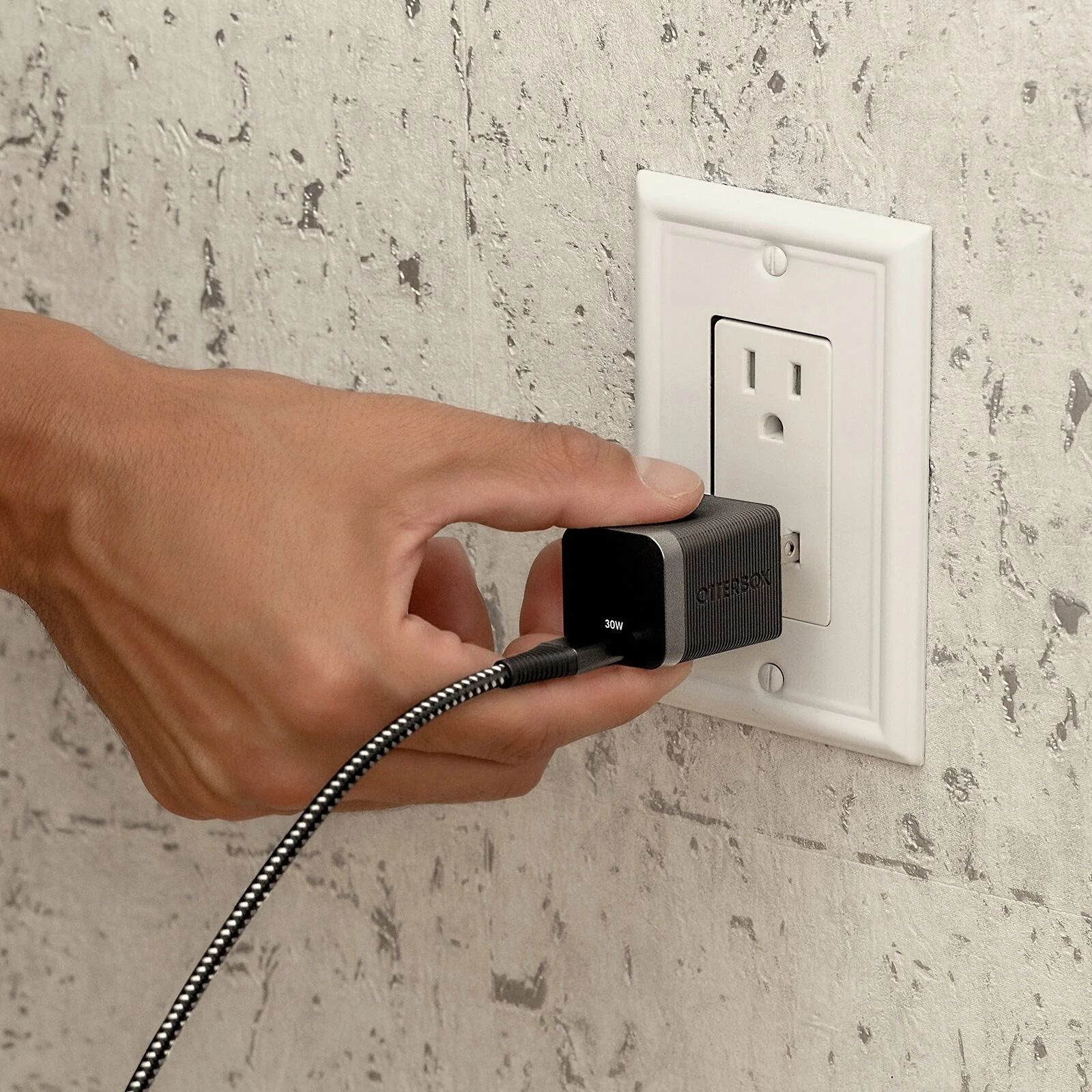 Otterbox Premium Pro Fast Charge USB-C Wall Charger - 30W - Nightshade (Black) - Brand New by Otterbox - Image 6