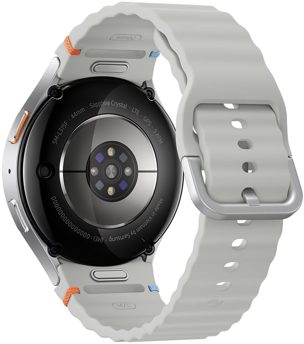 Galaxy Watch7 (Bluetooth) - 32GB - 44mm - Silver Aluminum Case with Silver Silicone Sport Band by Samsung - Image 4