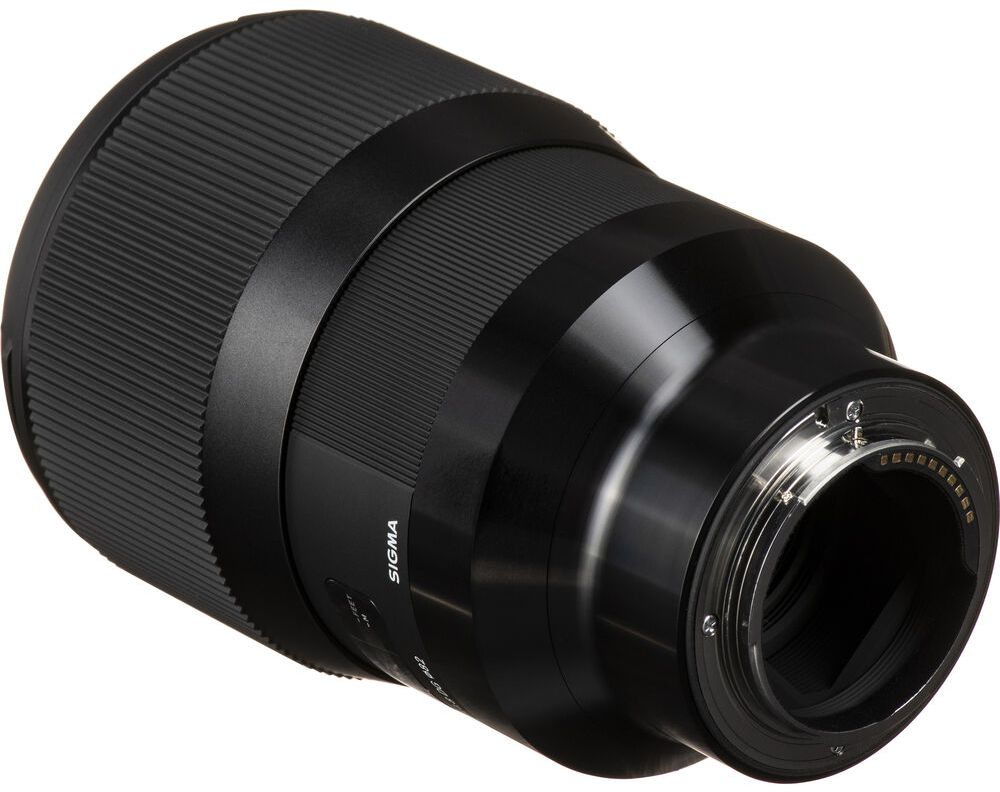 Refurbished Sigma 135mm F1.8 DG HSM Art Lens for Sony E | Reebelo