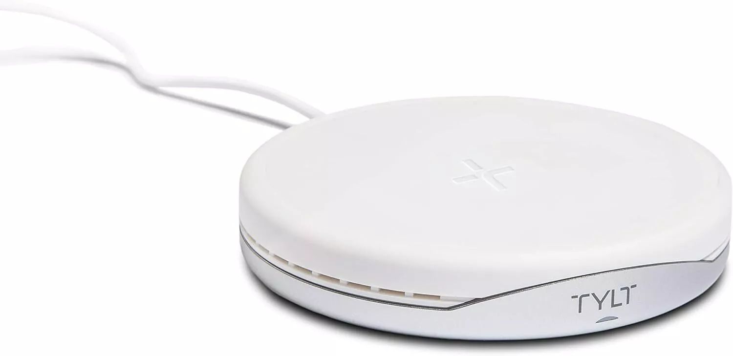 TYLT Crest 10W Convertible Pad + Stand Wireless Charger - White by TYLT - Refurbished - Very Good condition - US$19.99