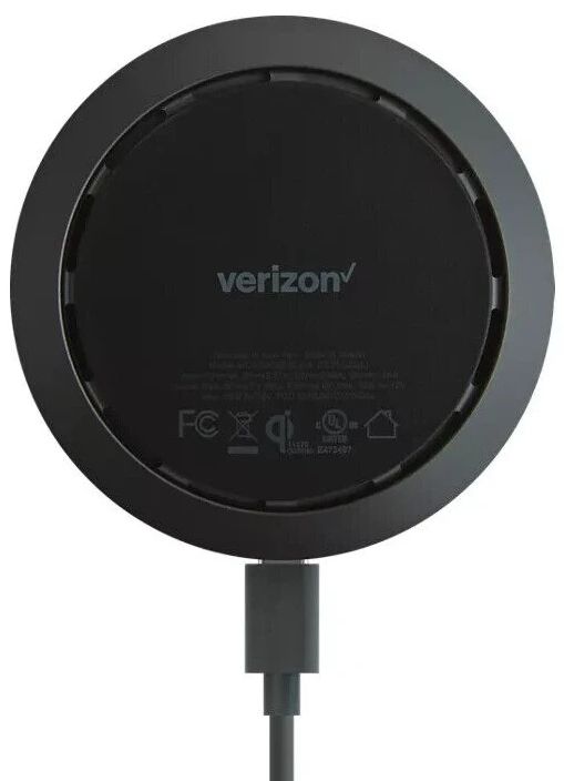 Verizon 15W Qi Wireless Charging Pad - Black by Verizon - Image 2