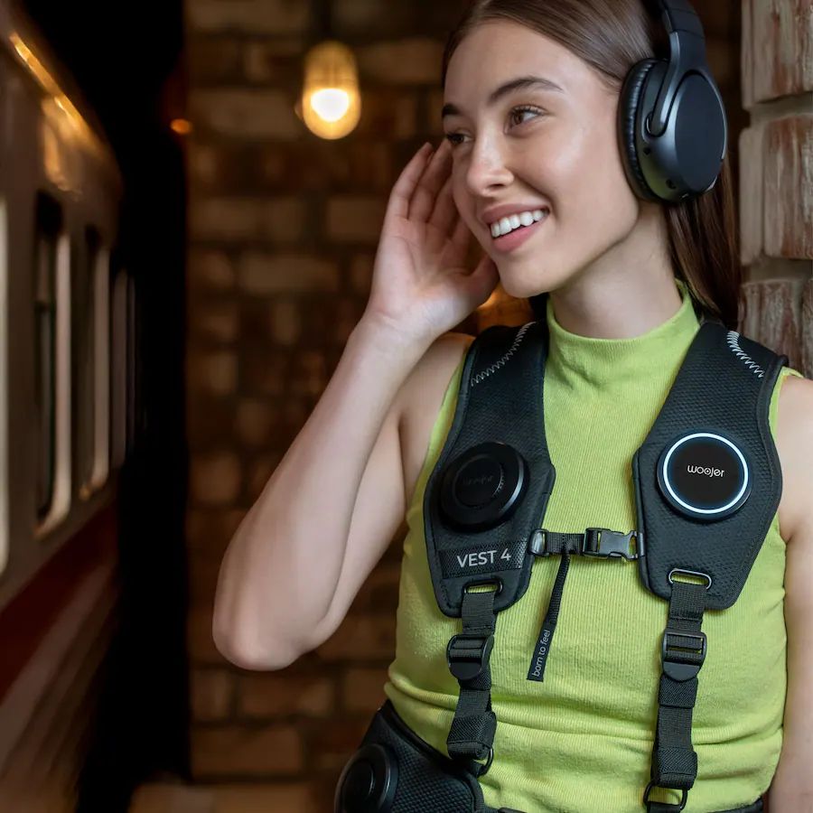 Woojer Woojer VEST 4 Haptic Gaming Vest - Black by Woojer - Image 6